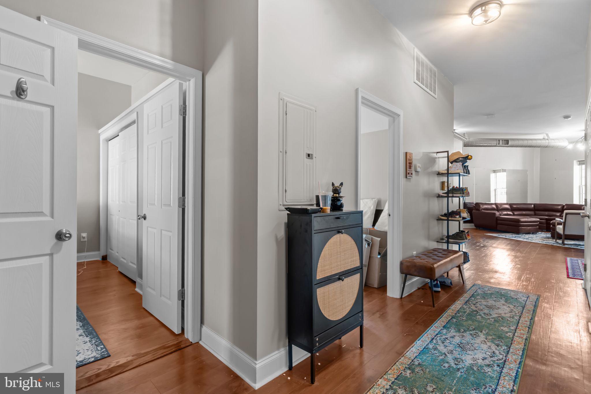 1801 E PASSYUNK AVENUE APT B