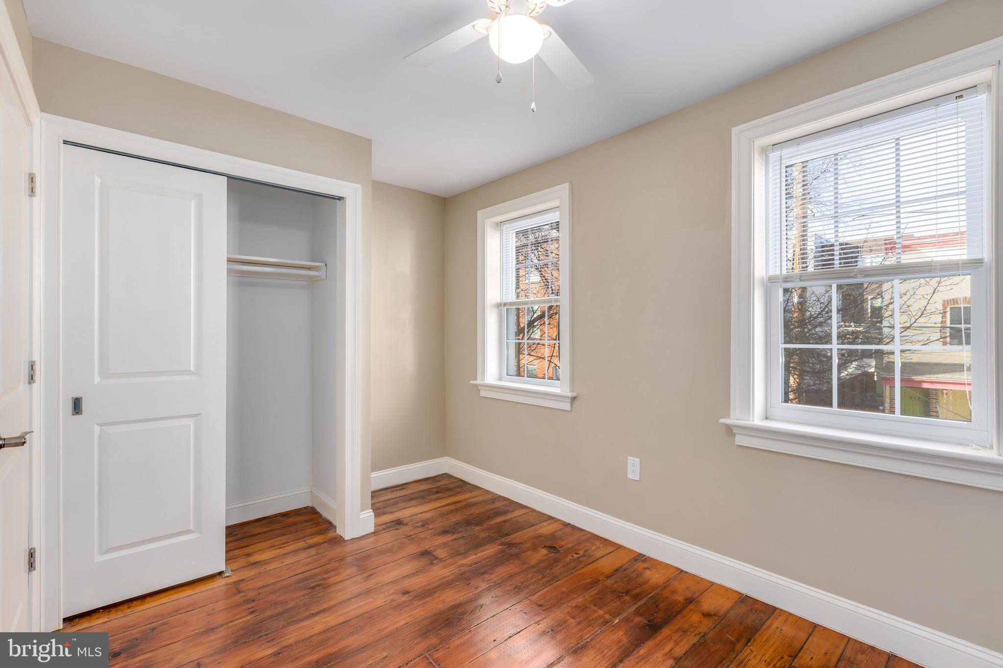 953 N RANDOLPH STREET H
