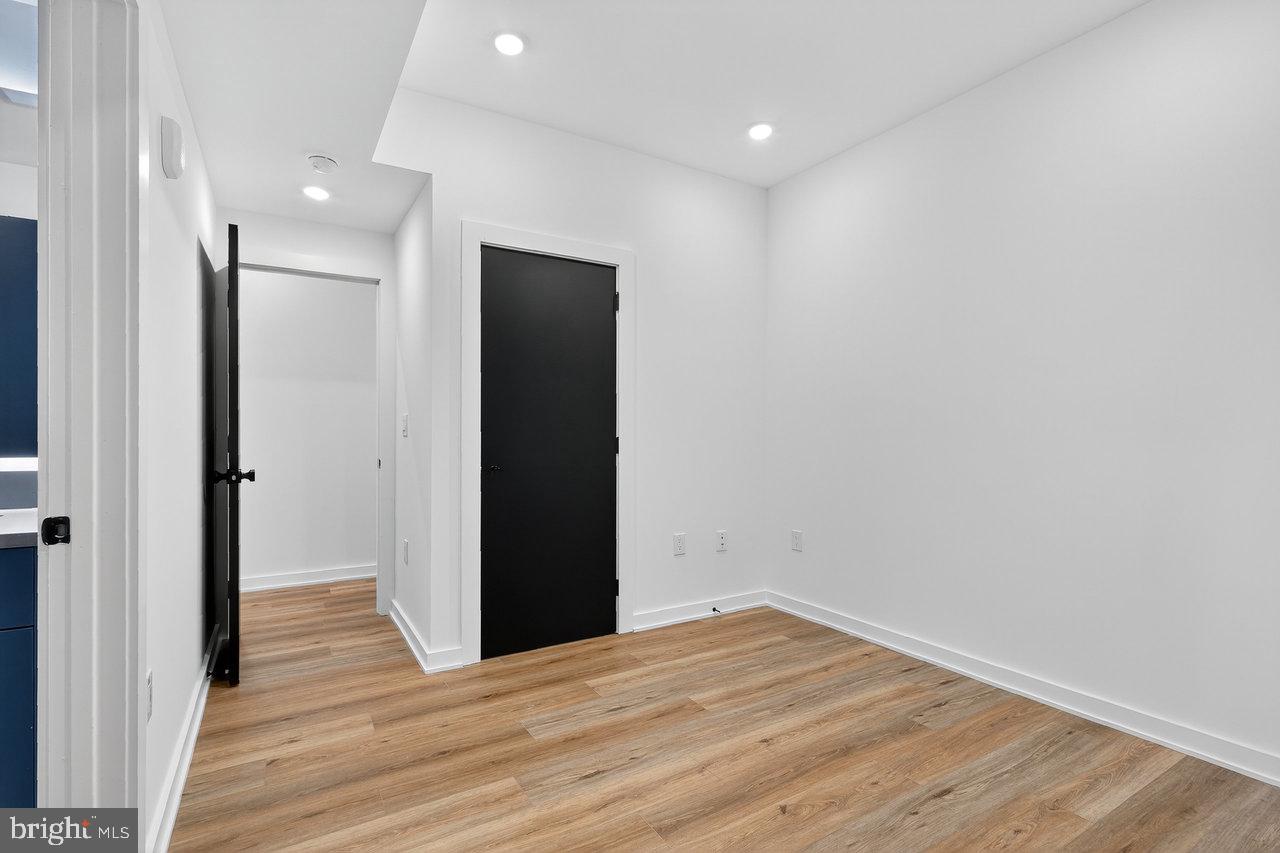 2219 N 4TH STREET 21 5