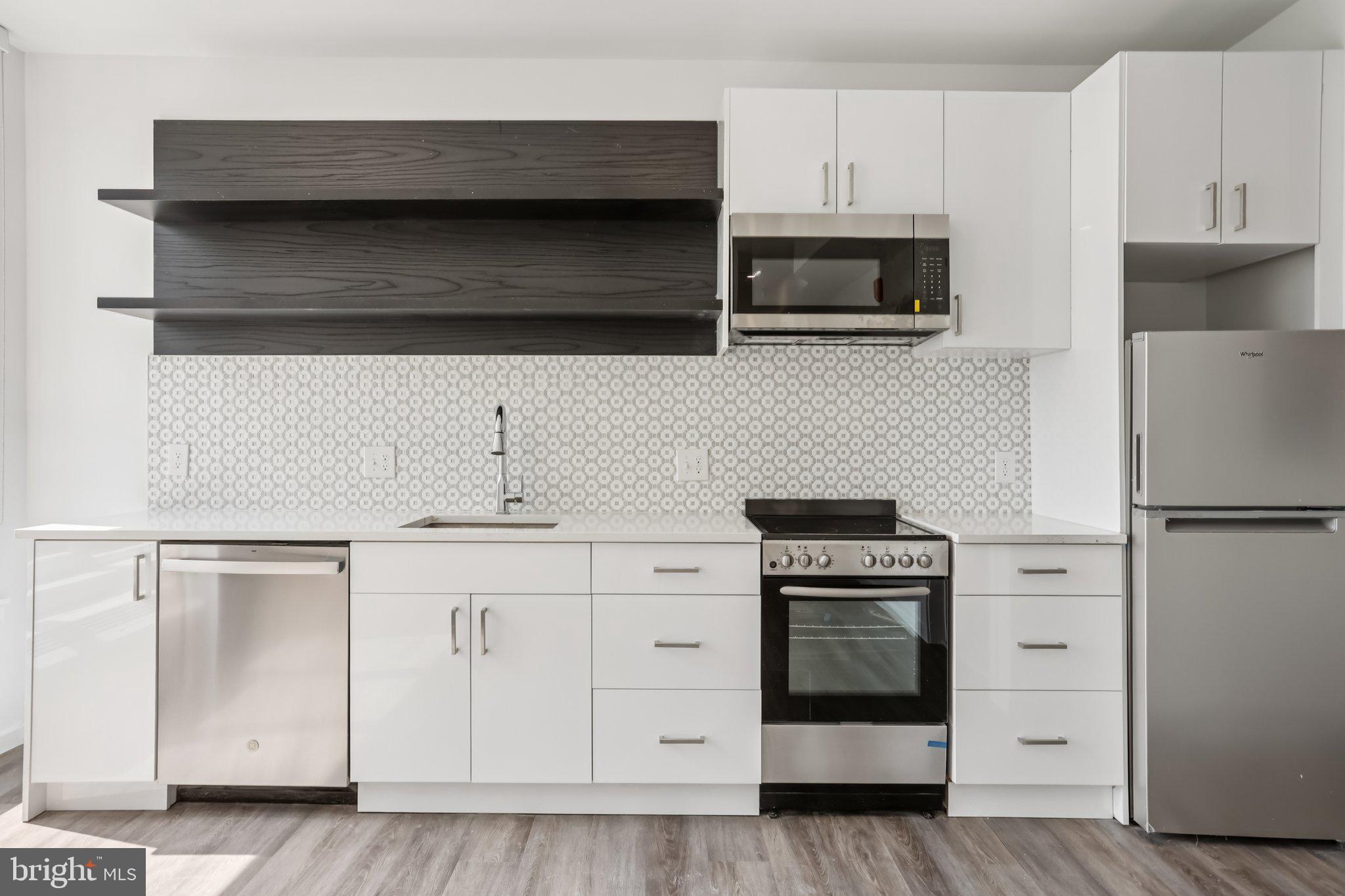 1201 VINE STREET 410 STUDIO