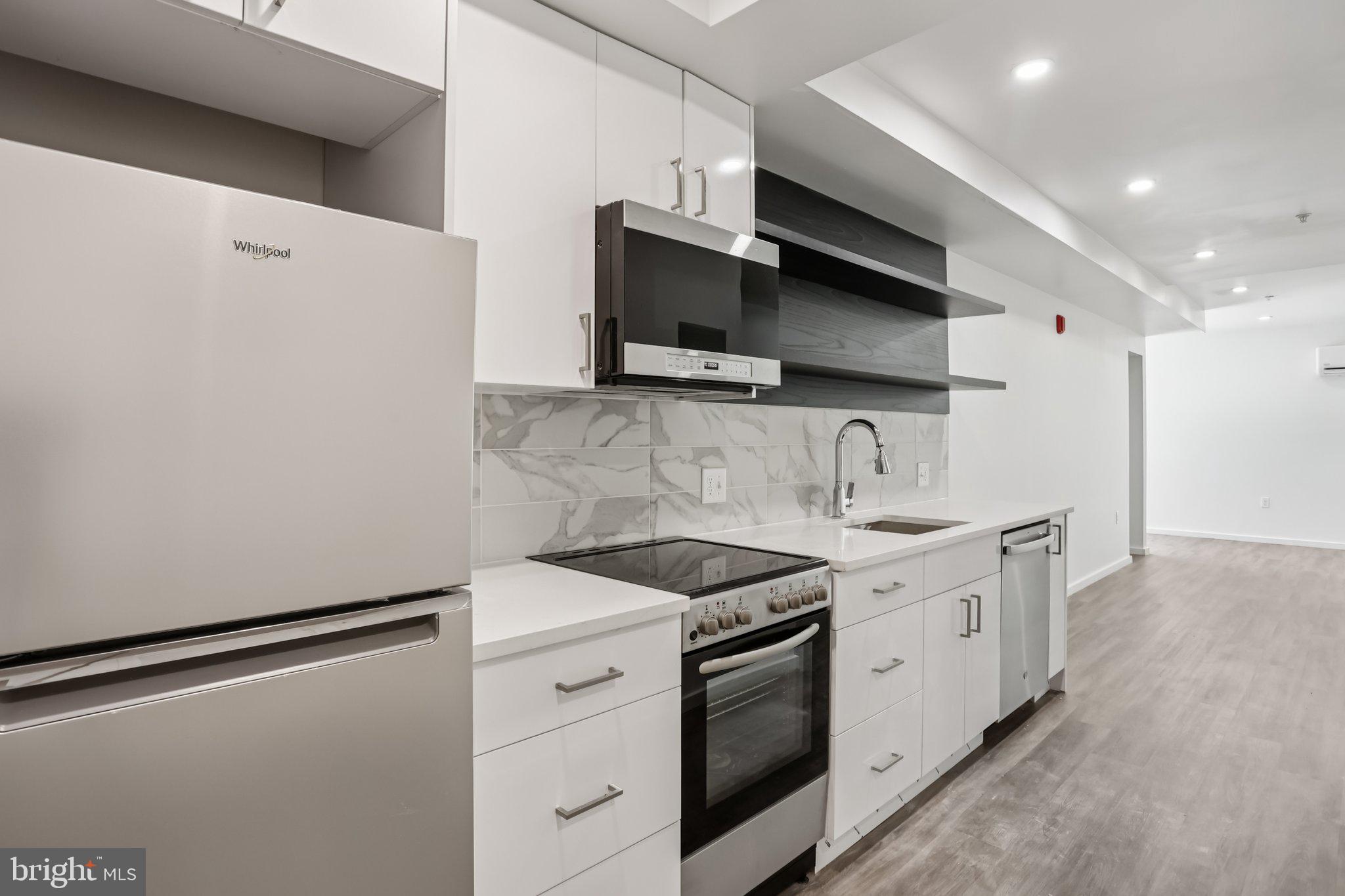 1201 VINE STREET 503 STUDIO