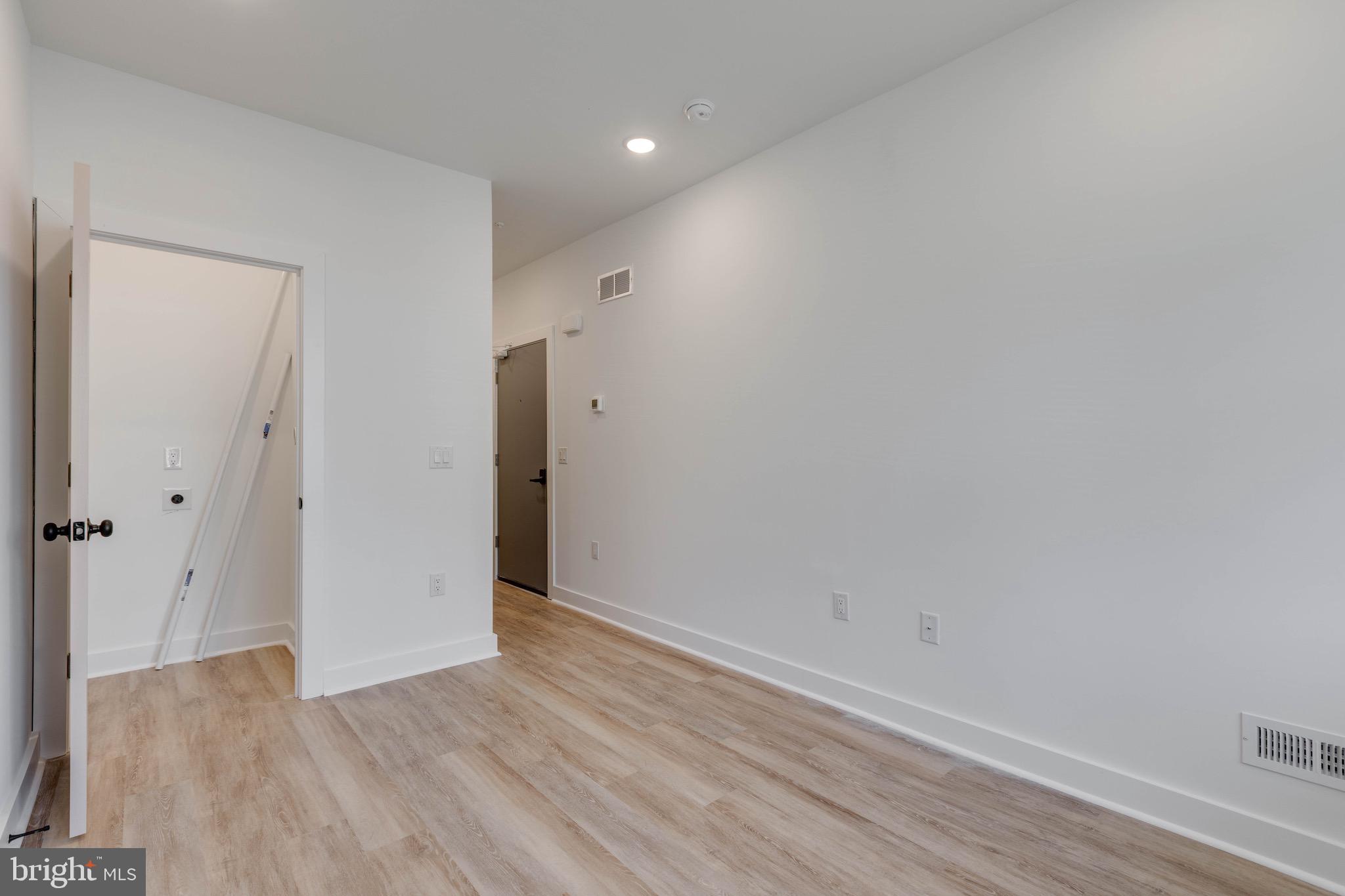 3842 FAIRMOUNT AVENUE A