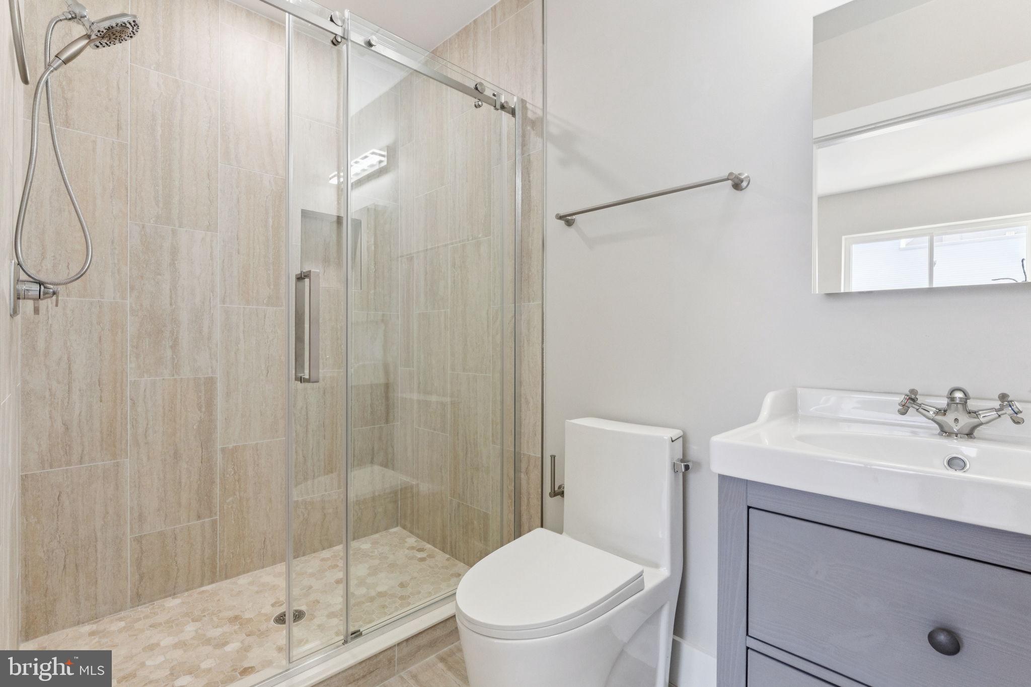 1436 PARRISH STREET D