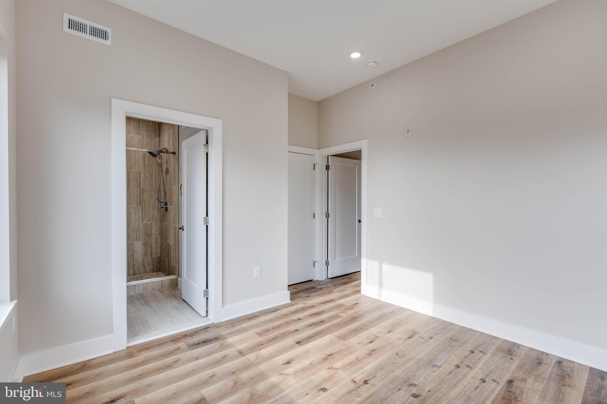 1434 PARRISH STREET D