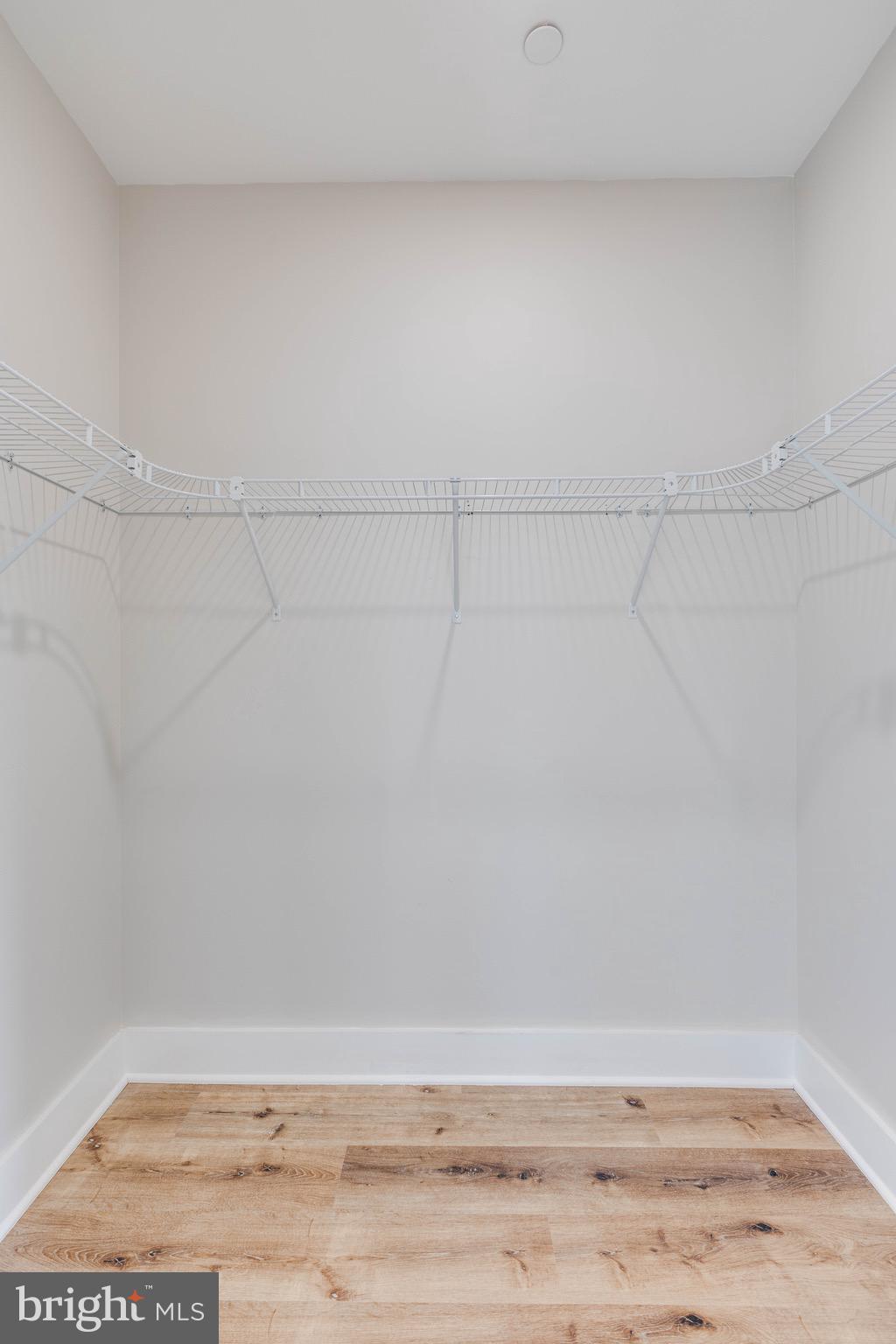 1434 PARRISH STREET B