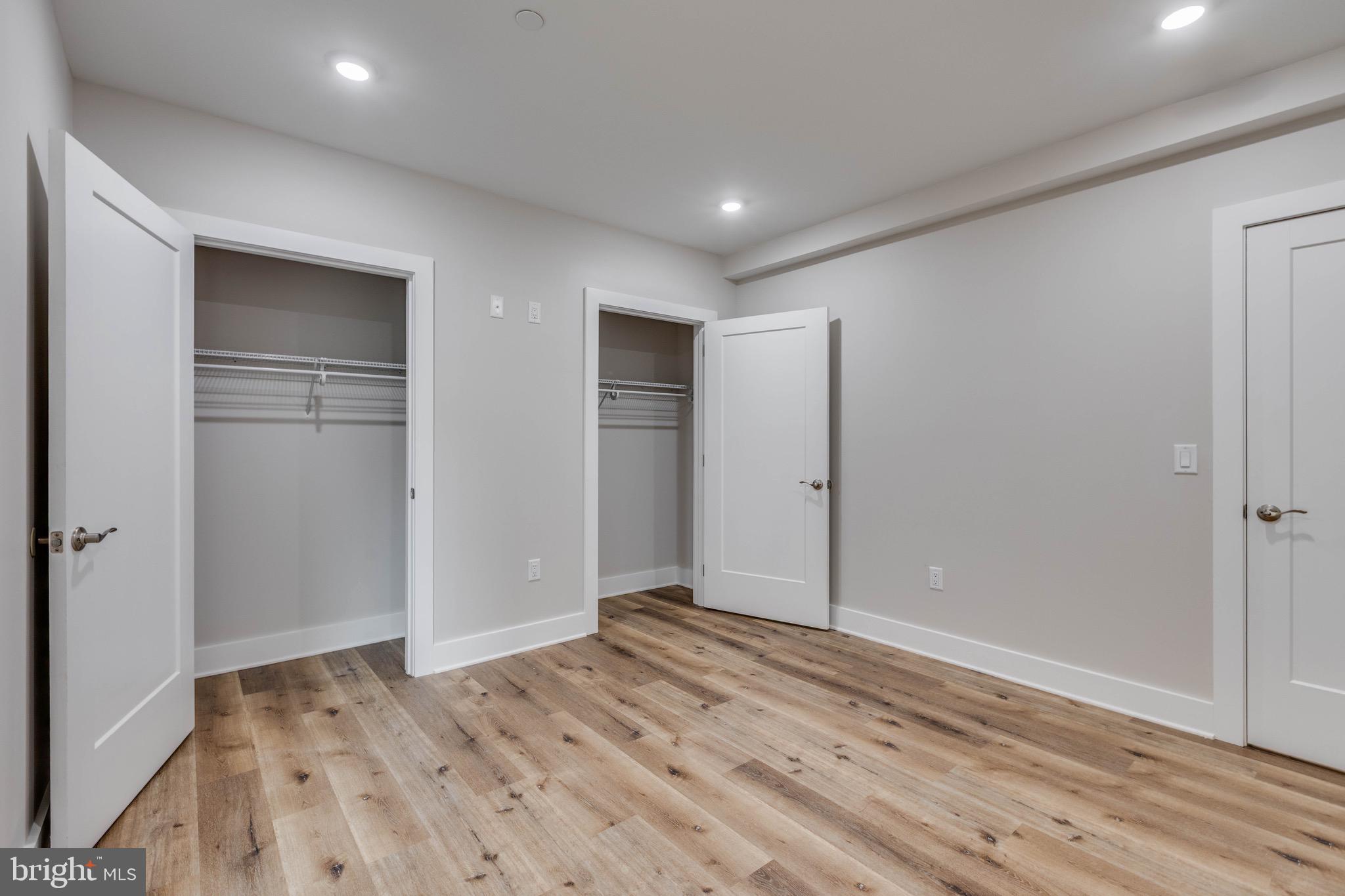 1434 PARRISH STREET B