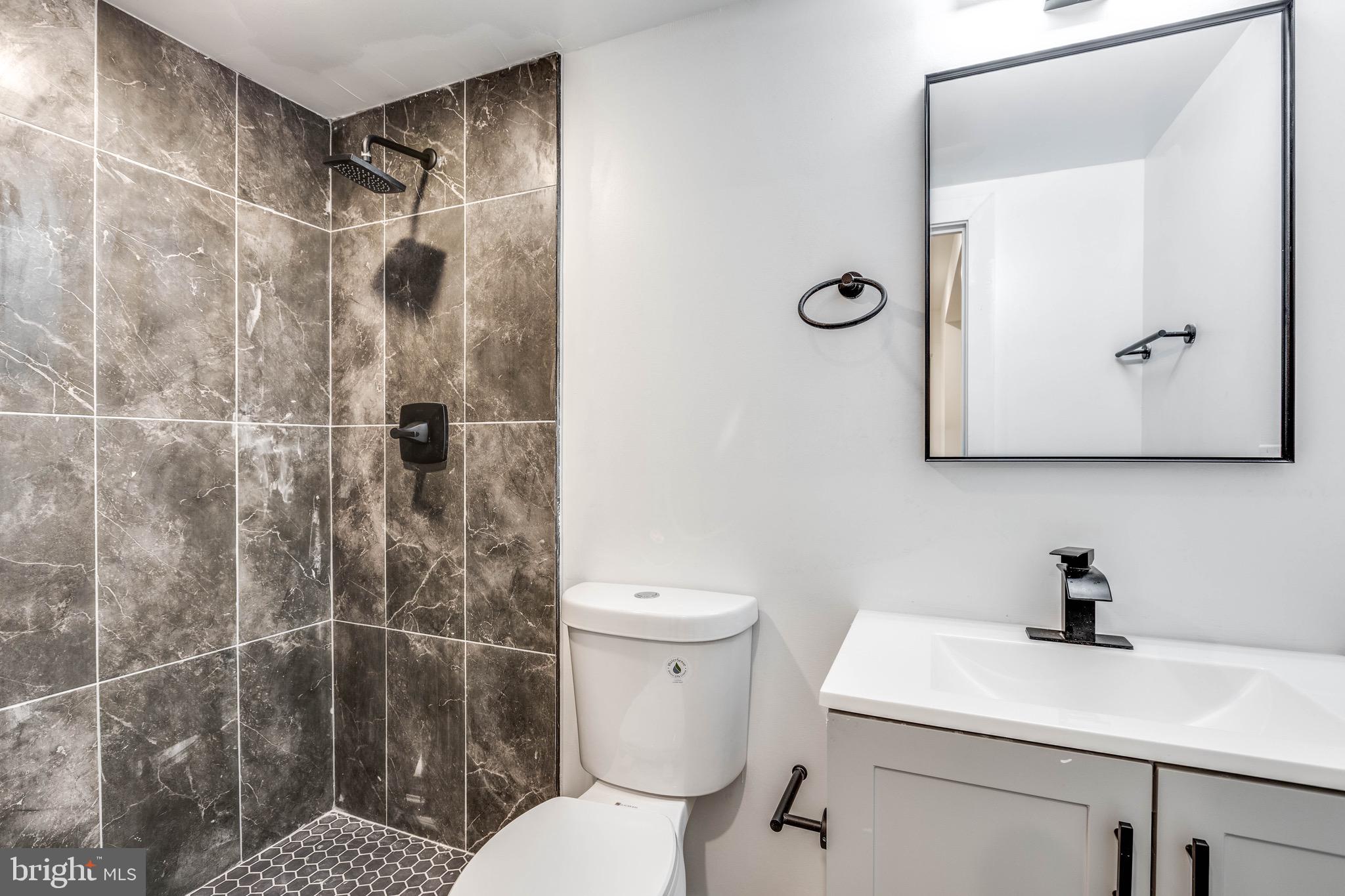 2348 N PARK AVENUE B