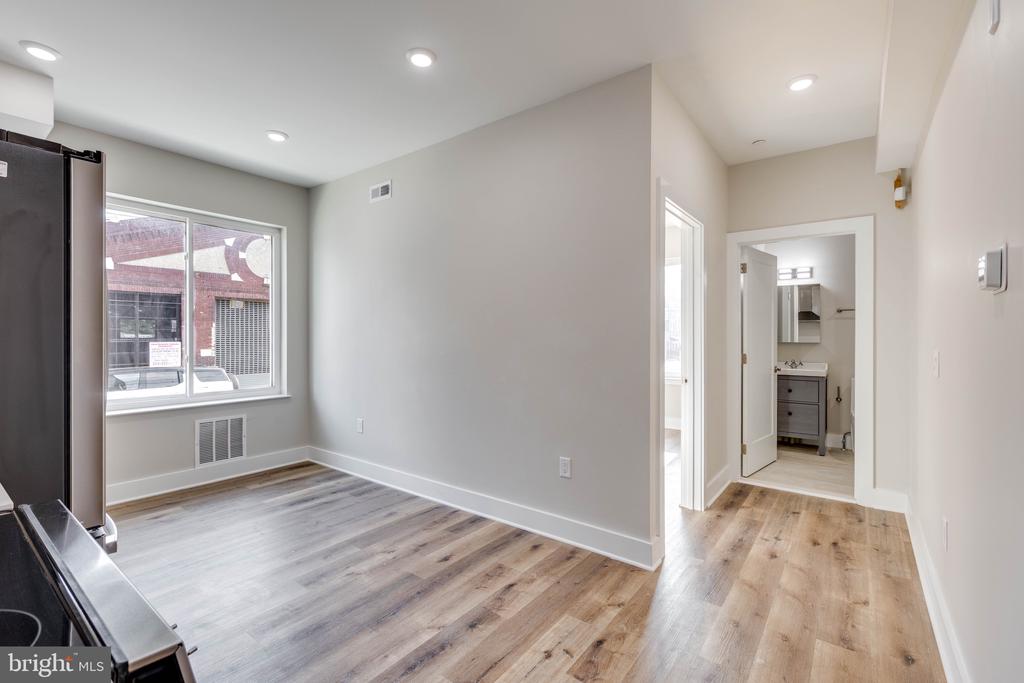 1434 PARRISH STREET A