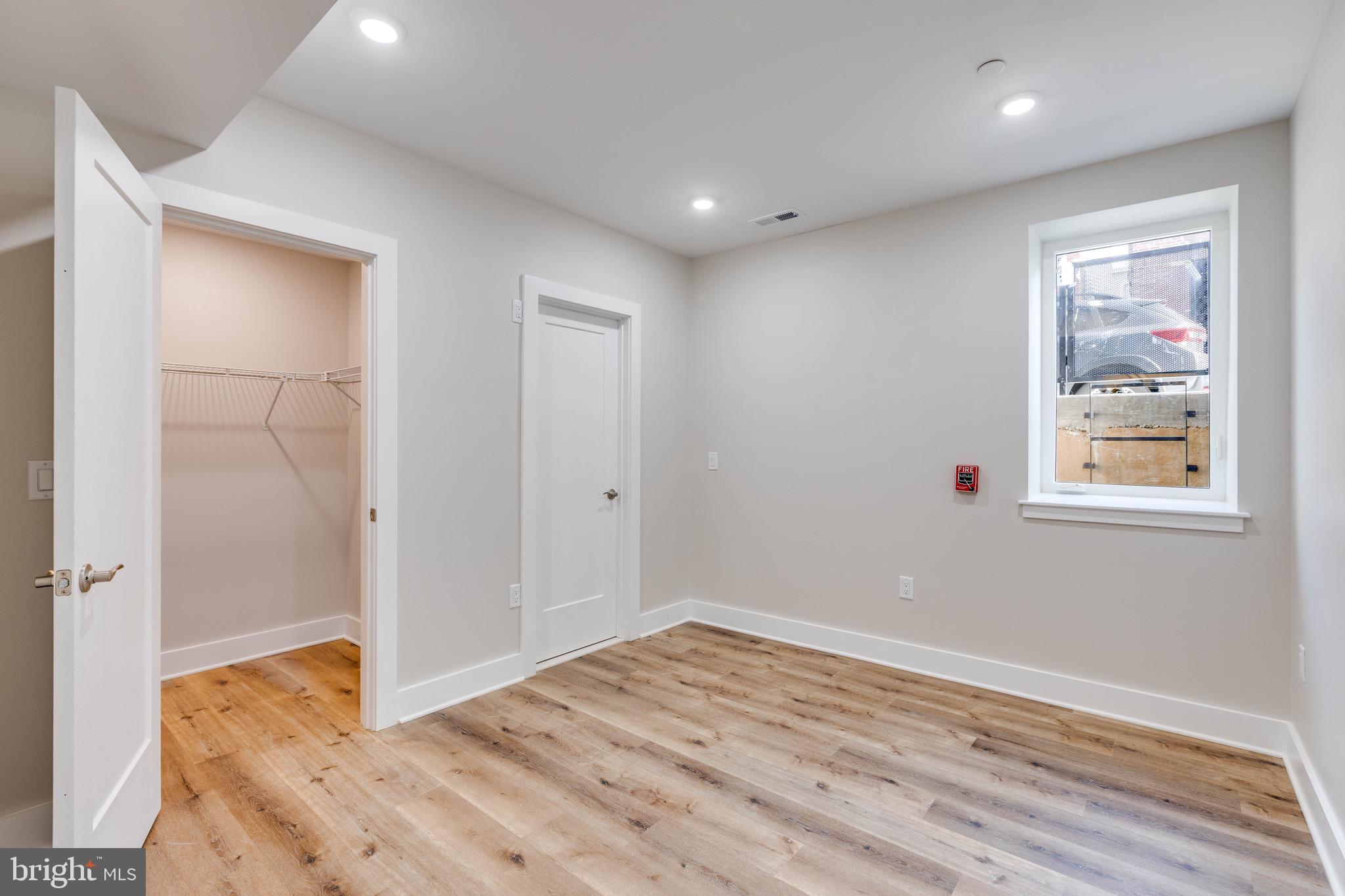 1434 PARRISH STREET A