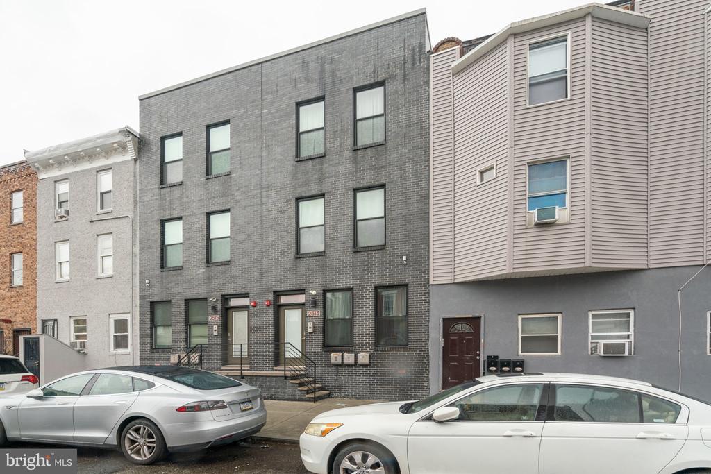 2515 N FRONT STREET A