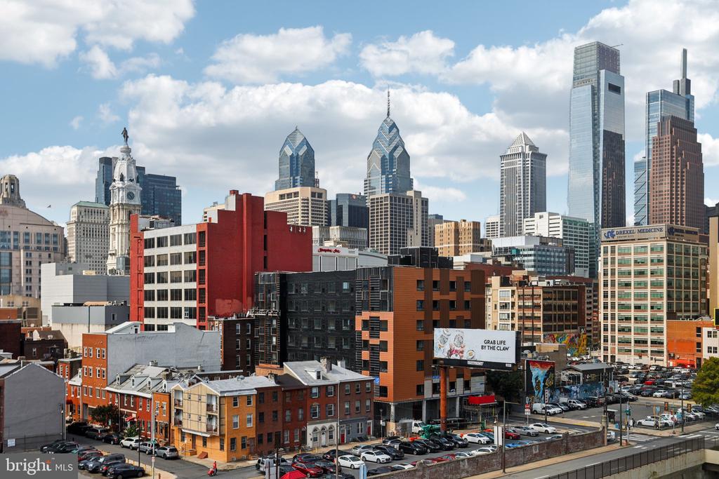 1201 VINE STREET 813 STUDIO