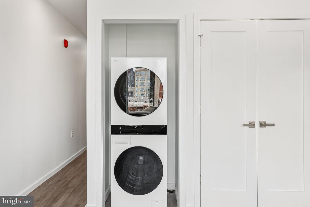 1201 VINE STREET 830 STUDIO