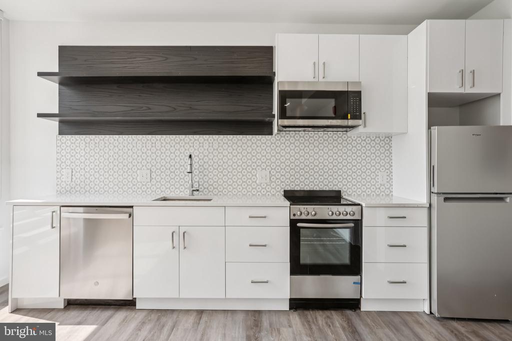 1201 VINE STREET 830 STUDIO