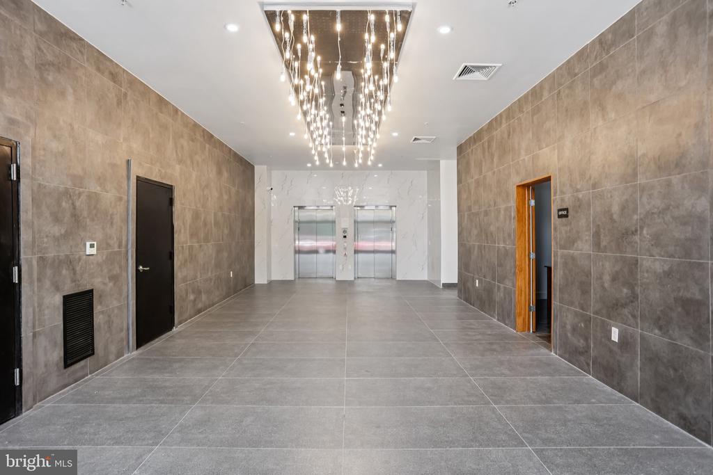 1201 VINE STREET 830 STUDIO