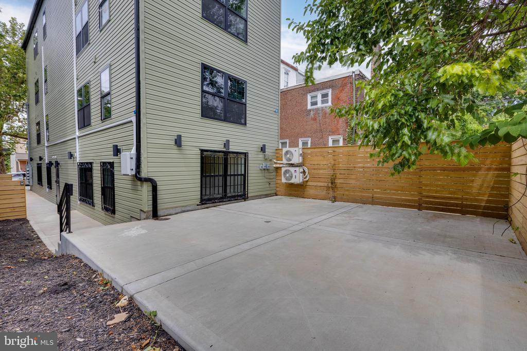 3517 N 16TH STREET 4