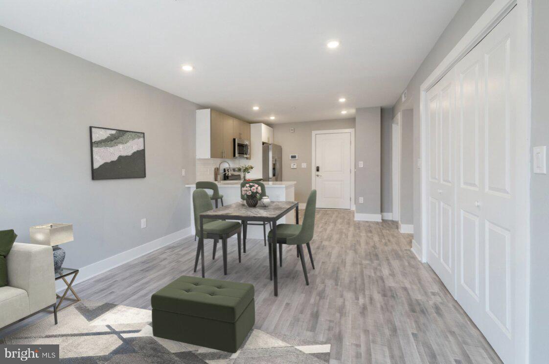 2500 N MASCHER STREET 6