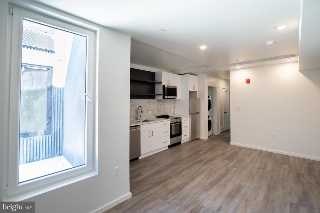 1201 VINE STREET STUDIO