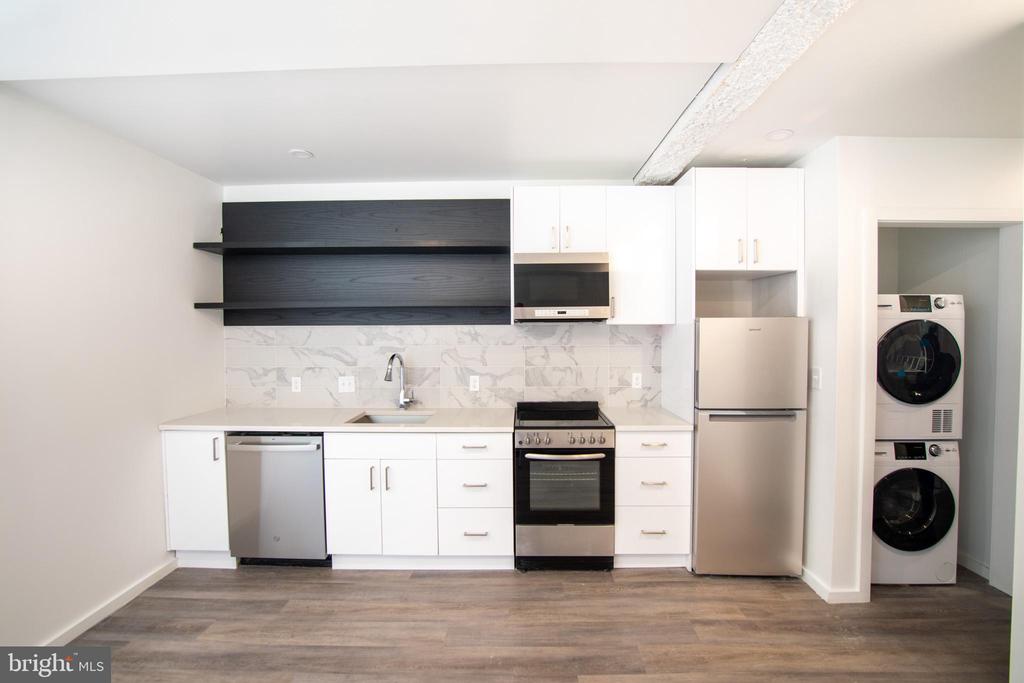 1201 VINE STREET STUDIO