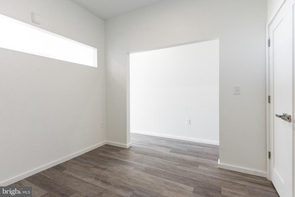 1201 VINE STREET 1 BEDROOM