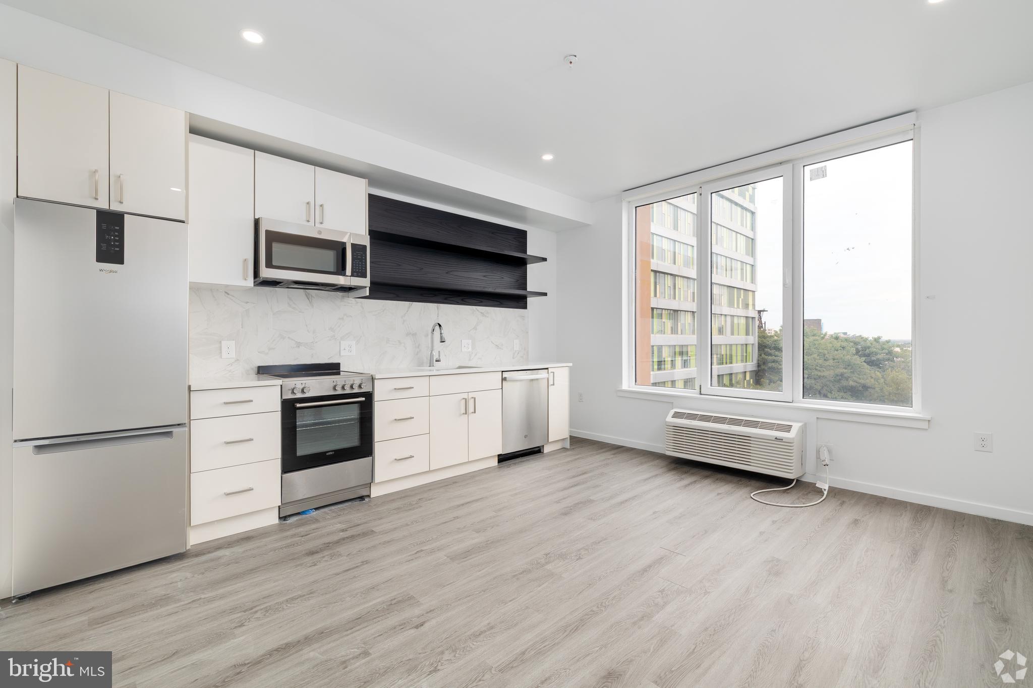 1201 VINE STREET 1 BEDROOM