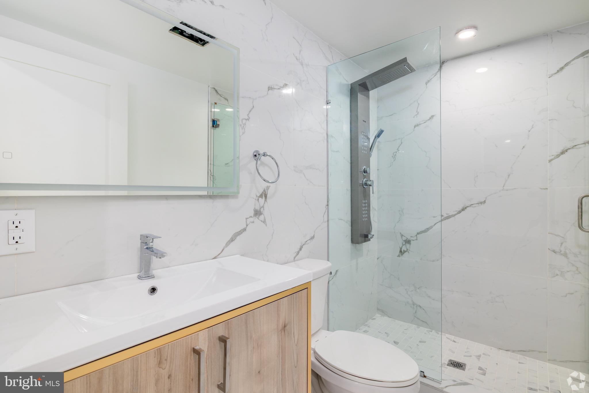 1201 VINE STREET 1 BEDROOM