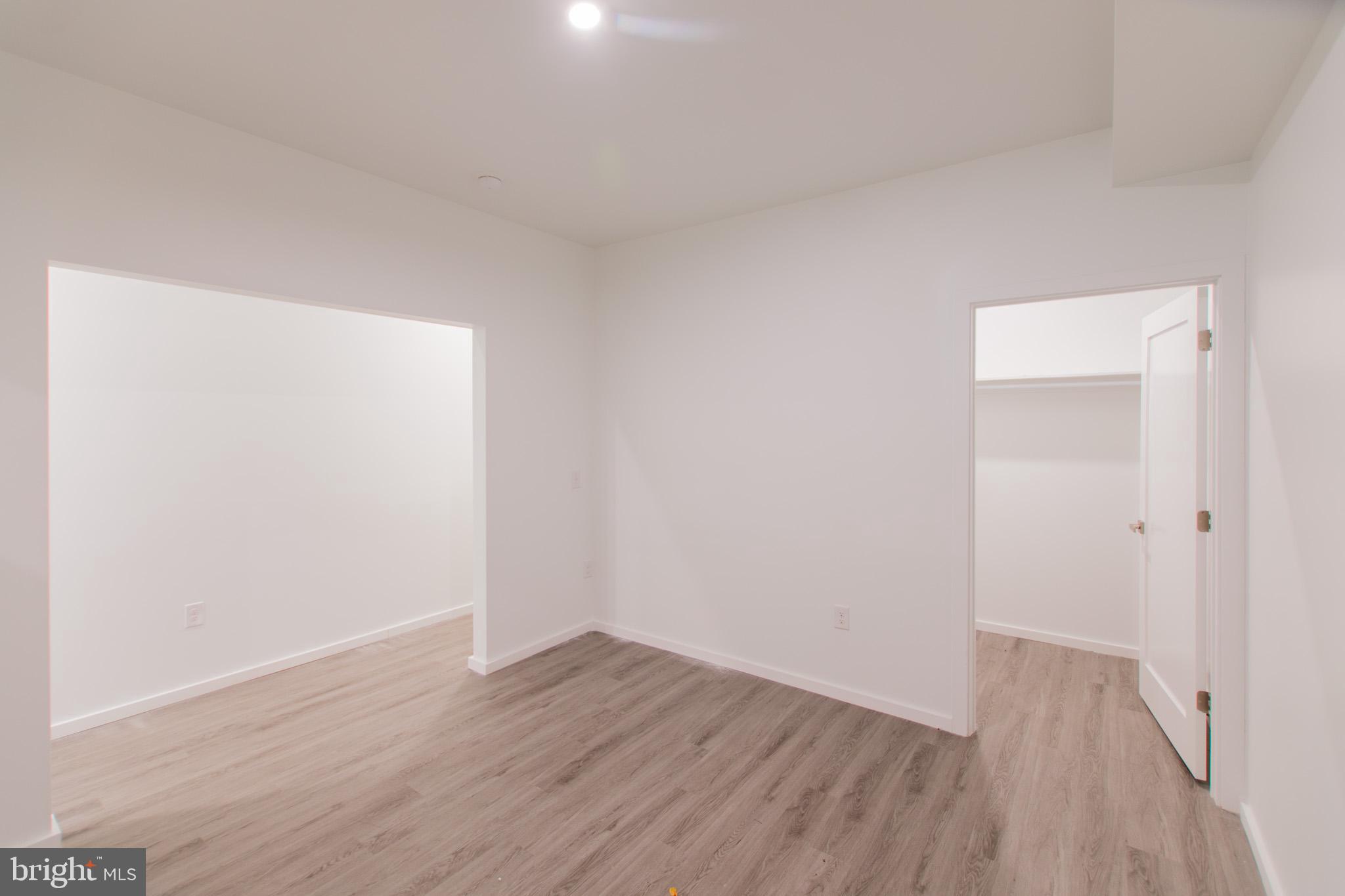 1201 VINE STREET 1 BEDROOM