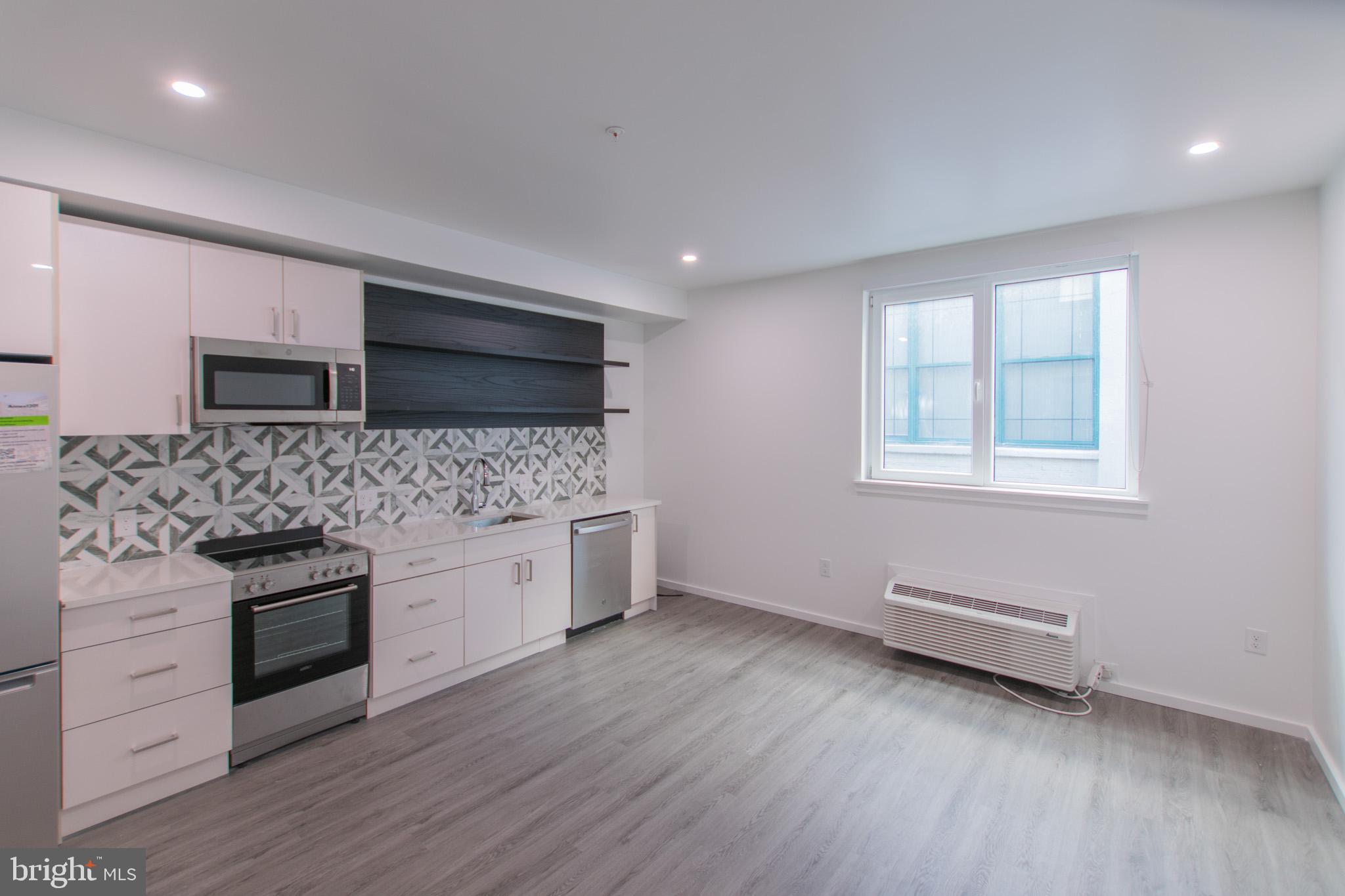 1201 VINE STREET 1 BEDROOM
