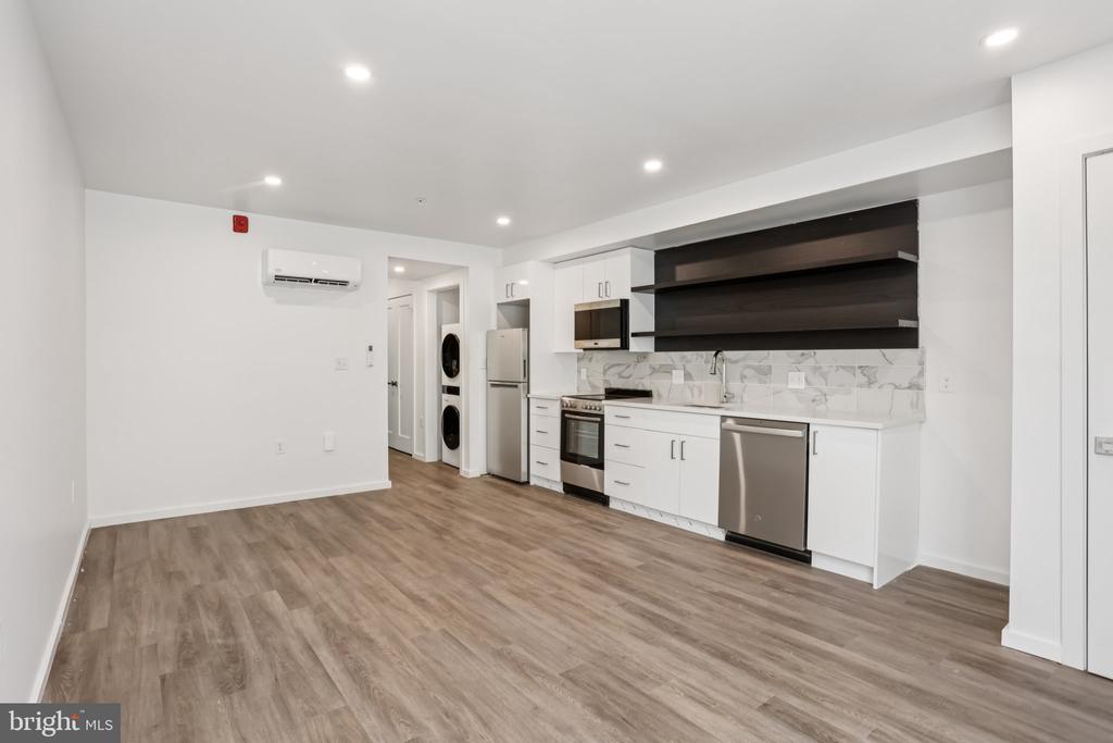 1201 VINE STREET 1 BEDROOM