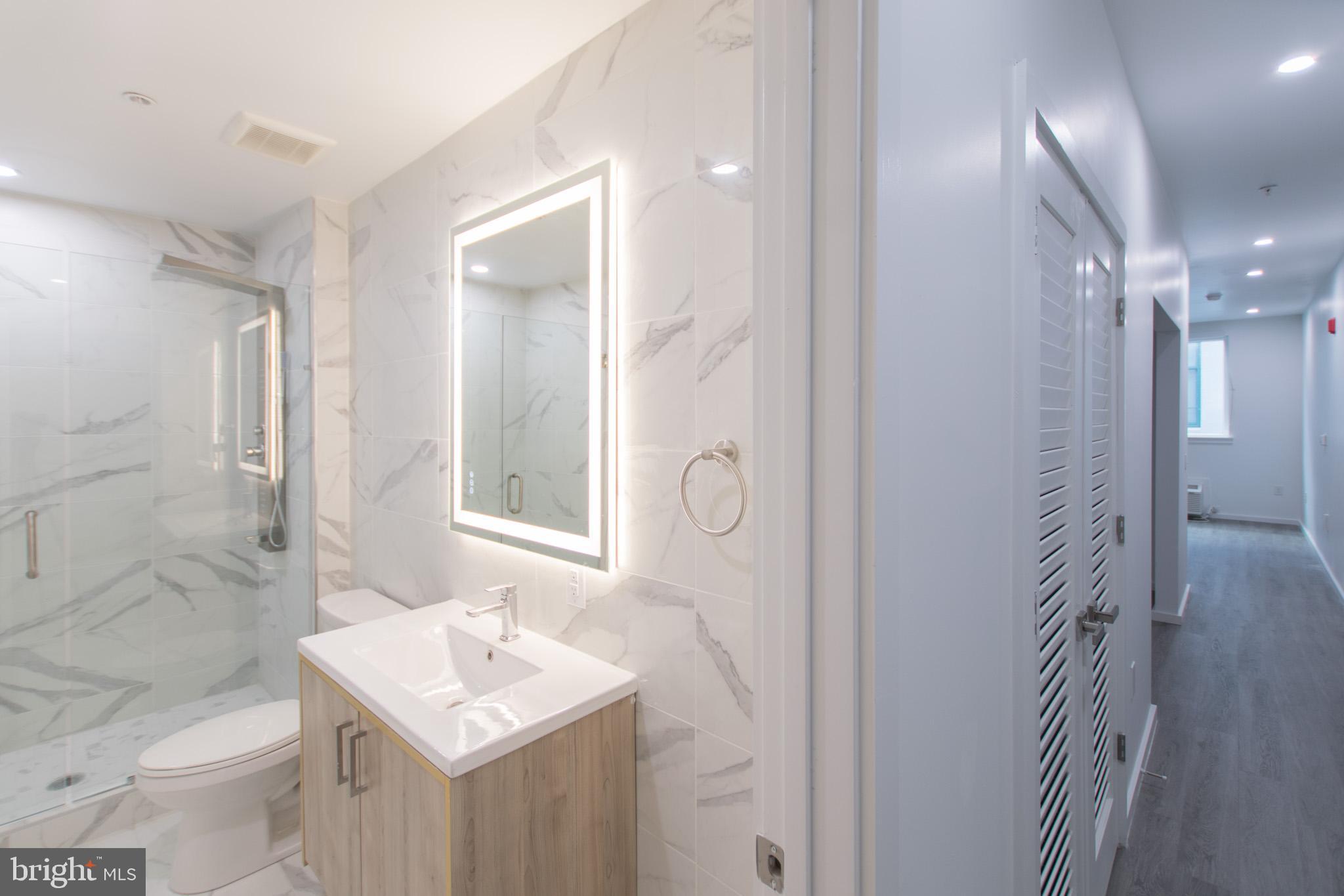 1201 VINE STREET 1 BEDROOM