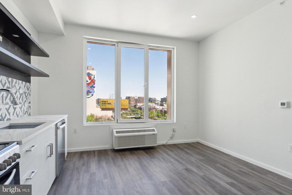 1201 VINE STREET 1 BEDROOM
