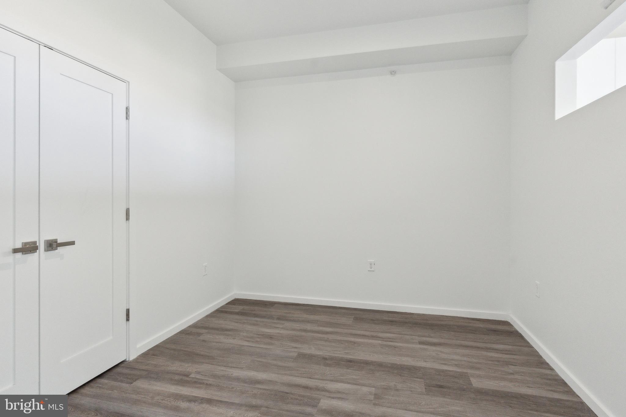 1201 VINE STREET 1 BEDROOM