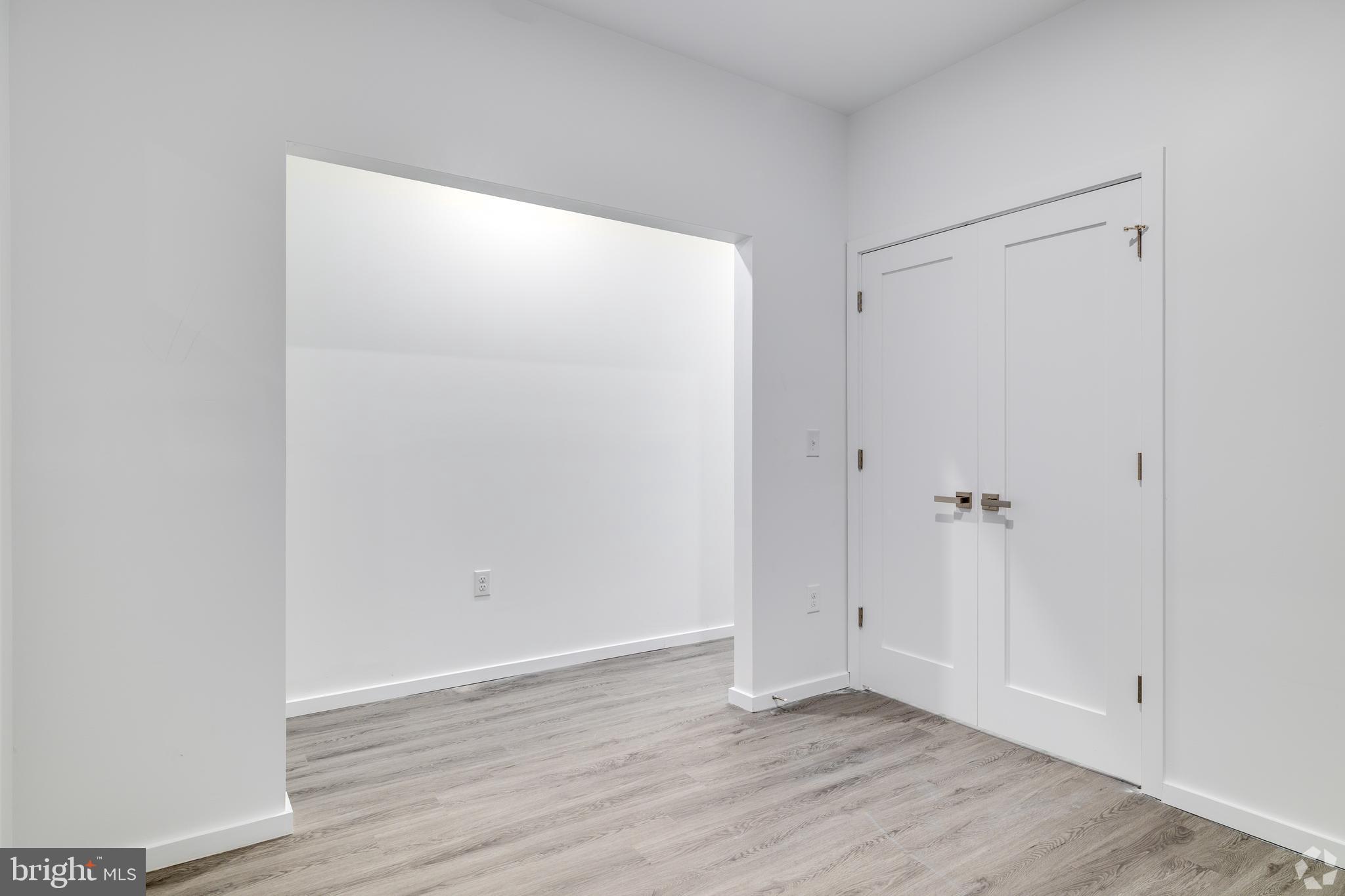 1201 VINE STREET 1 BEDROOM