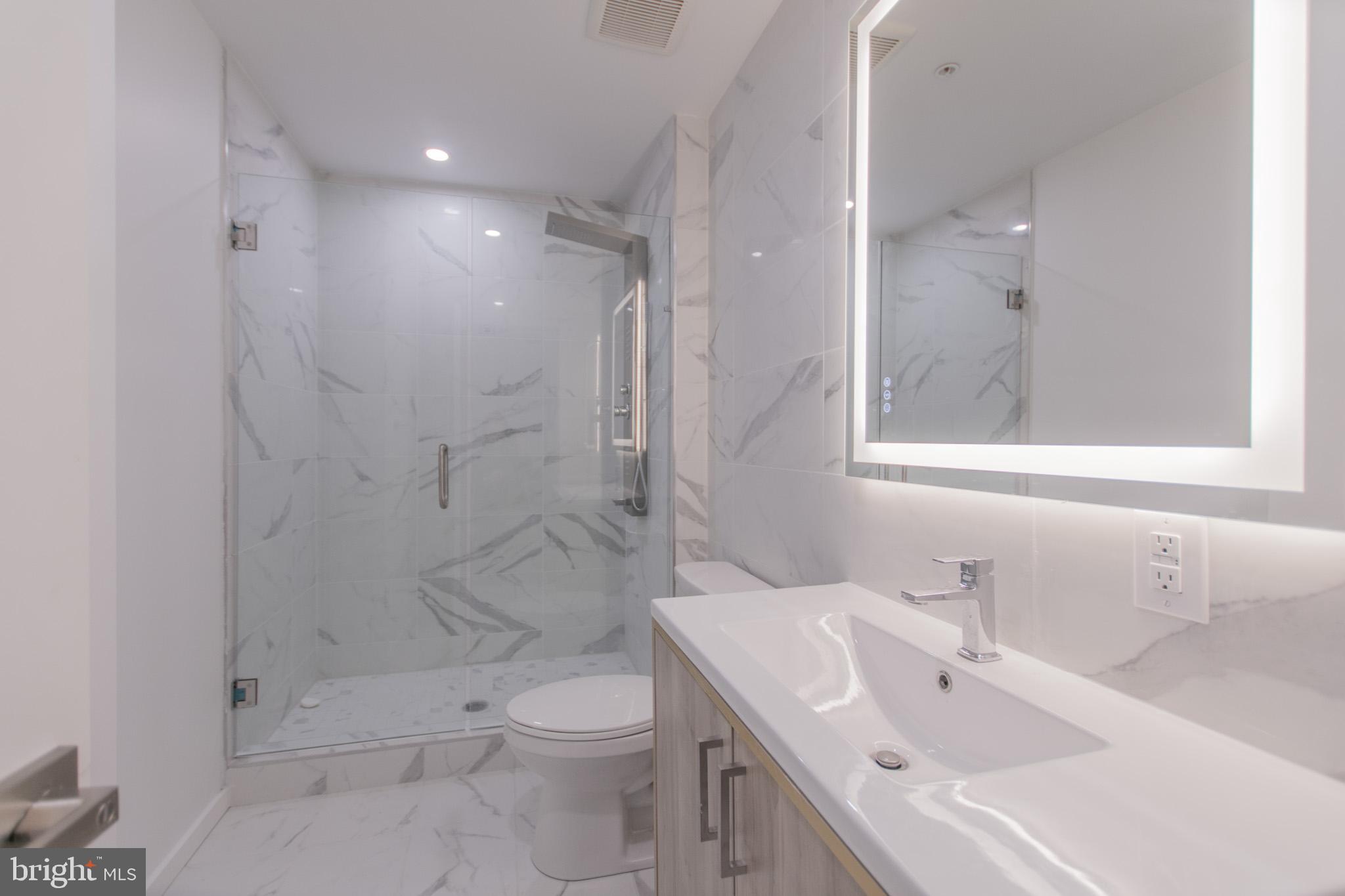 1201 VINE STREET 1 BEDROOM