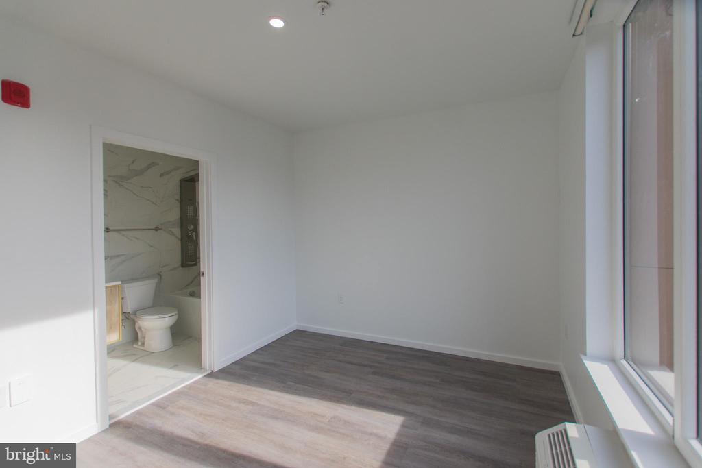 1201 VINE STREET 2 BED