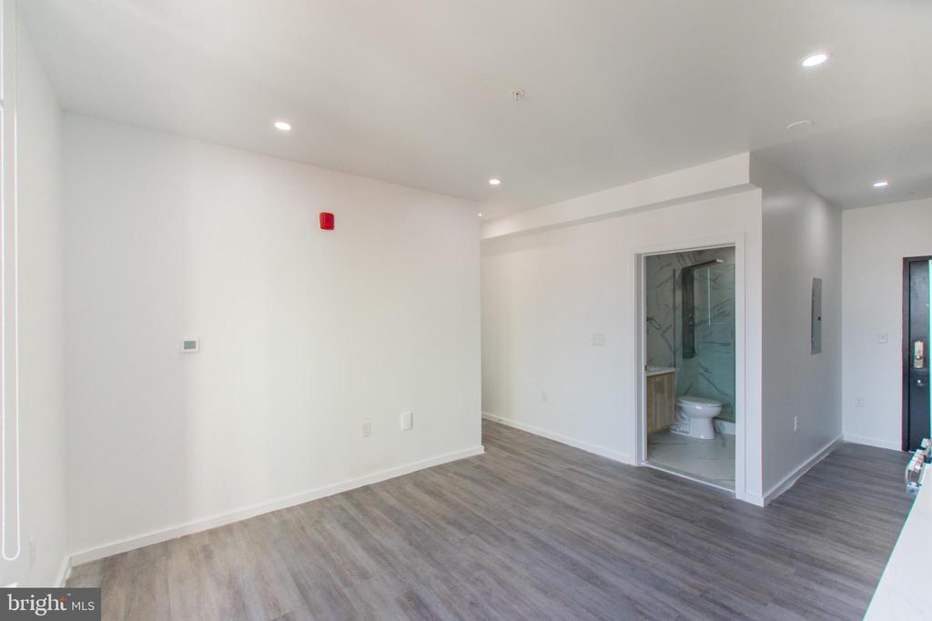 1201 VINE STREET 2 BED