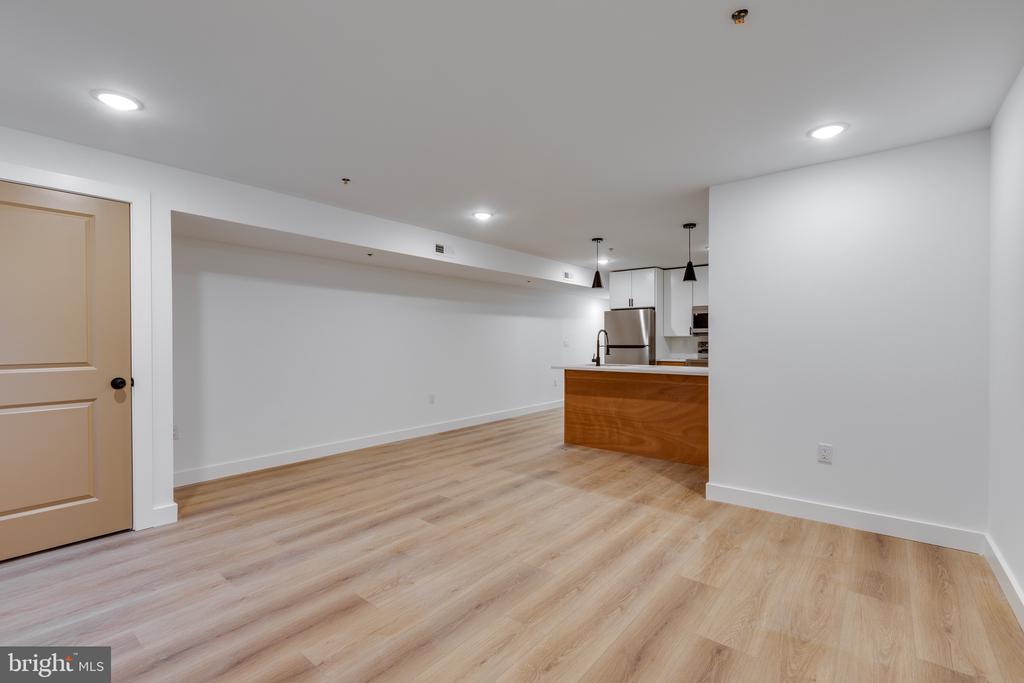 2203 N 7TH STREET 2