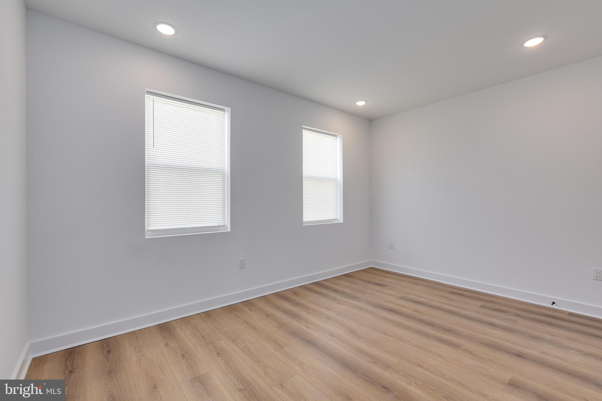 2234 N FRANKLIN STREET 3