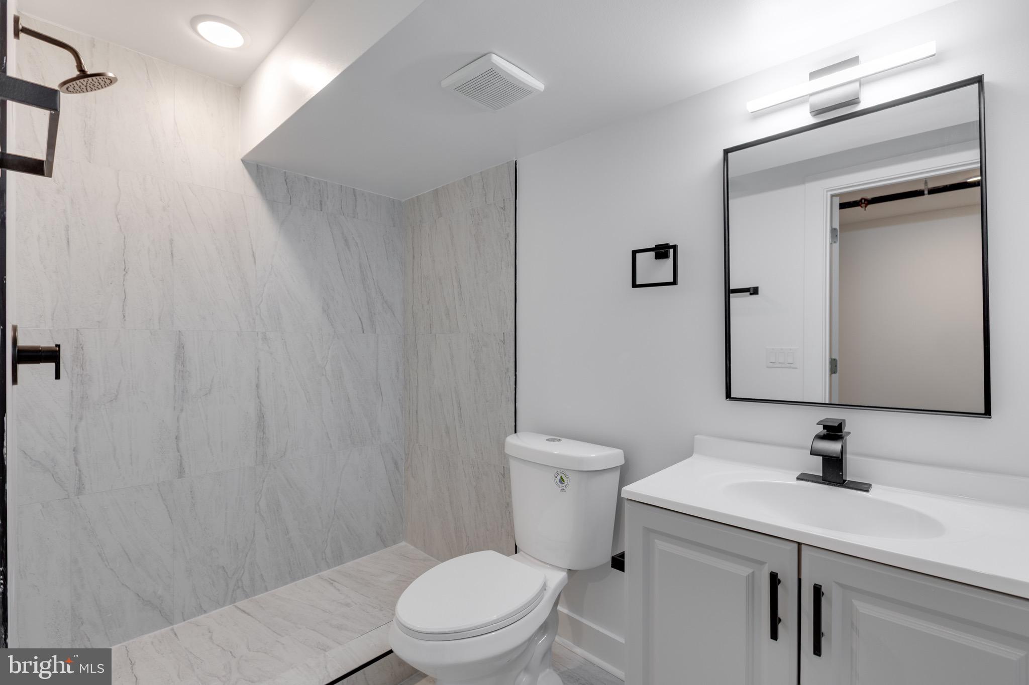 1634 W SUSQUEHANNA AVENUE 1