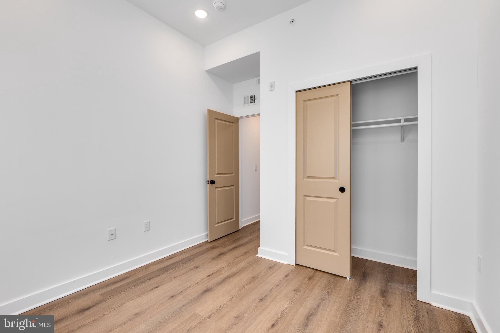 1917 W SUSQUEHANNA AVENUE 2