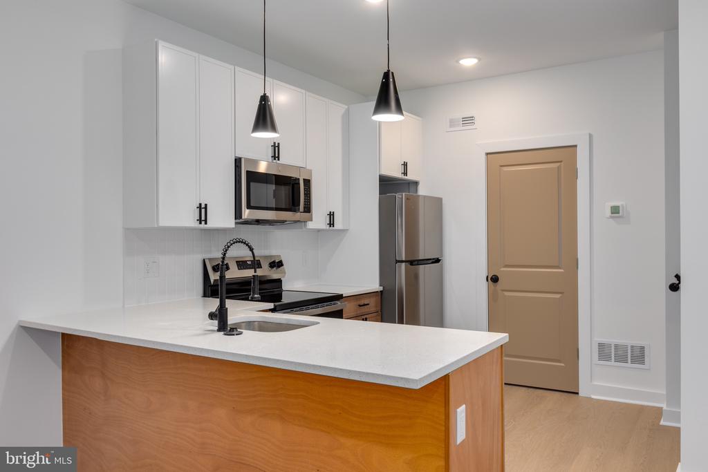 2350 N 16TH STREET 1