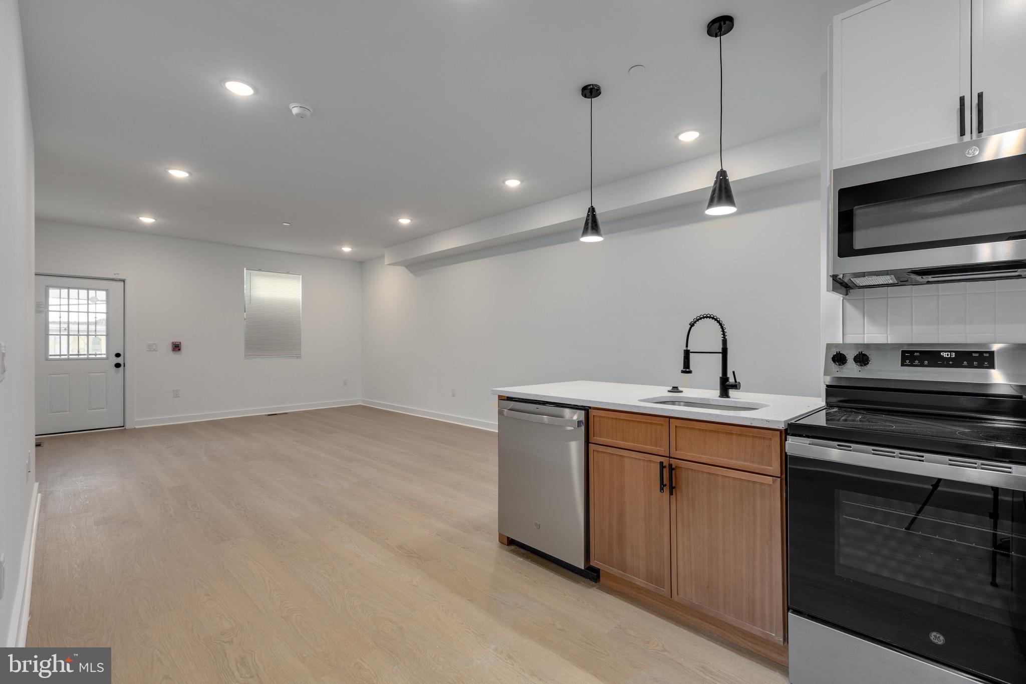 2350 N 16TH STREET 2