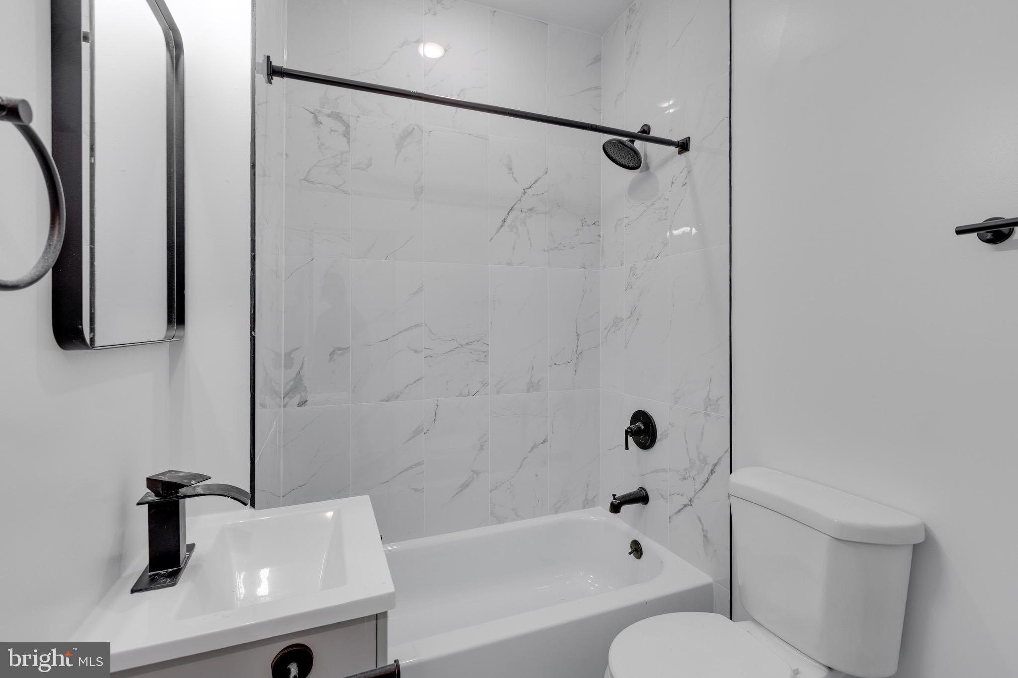 4153 MANTUA AVENUE 4