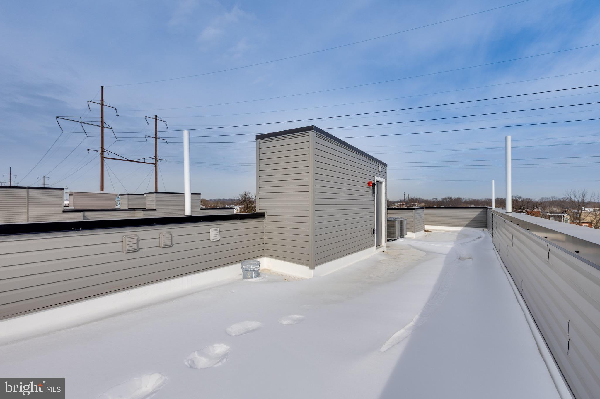 4153 MANTUA AVENUE 4