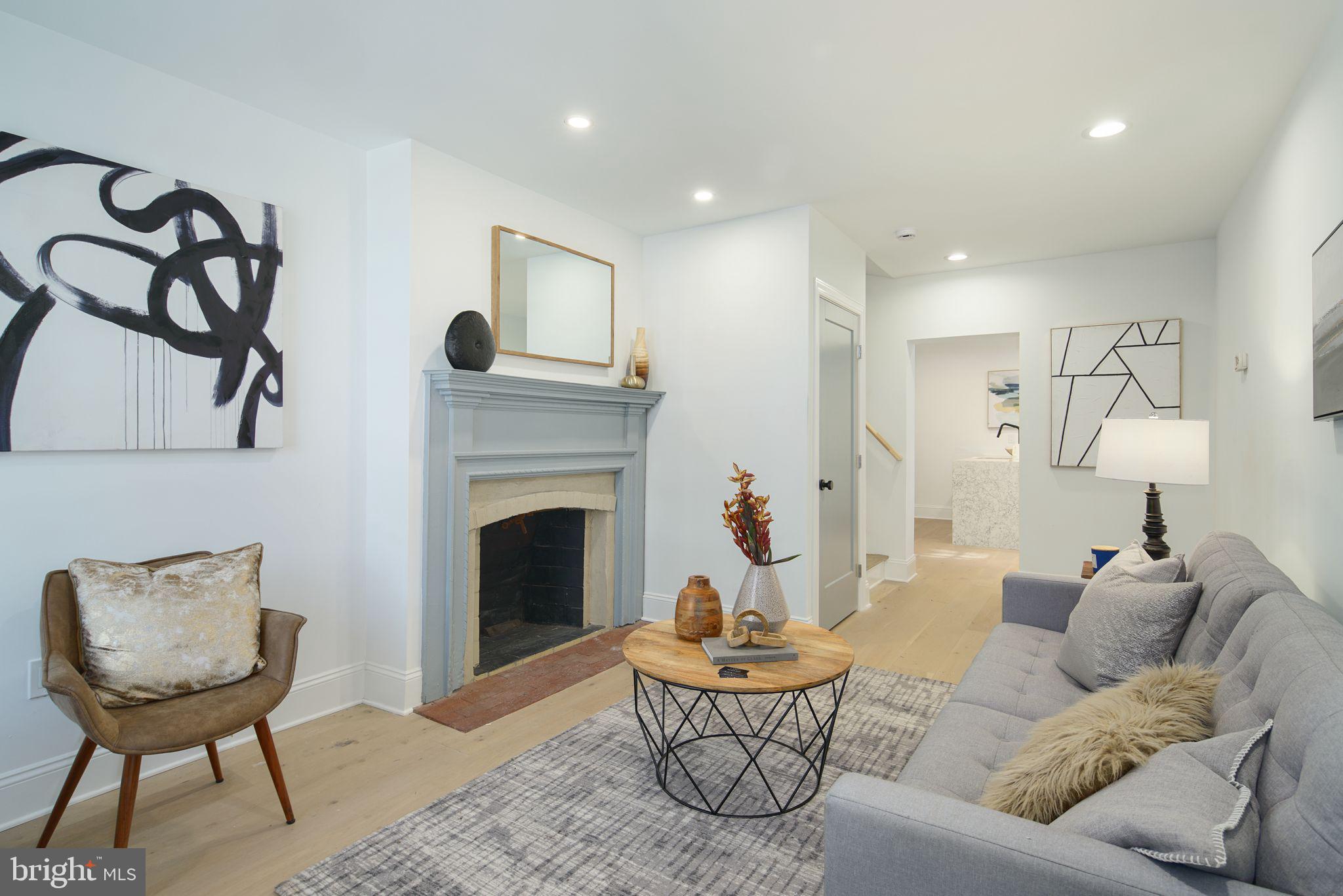 2115 FITZWATER STREET