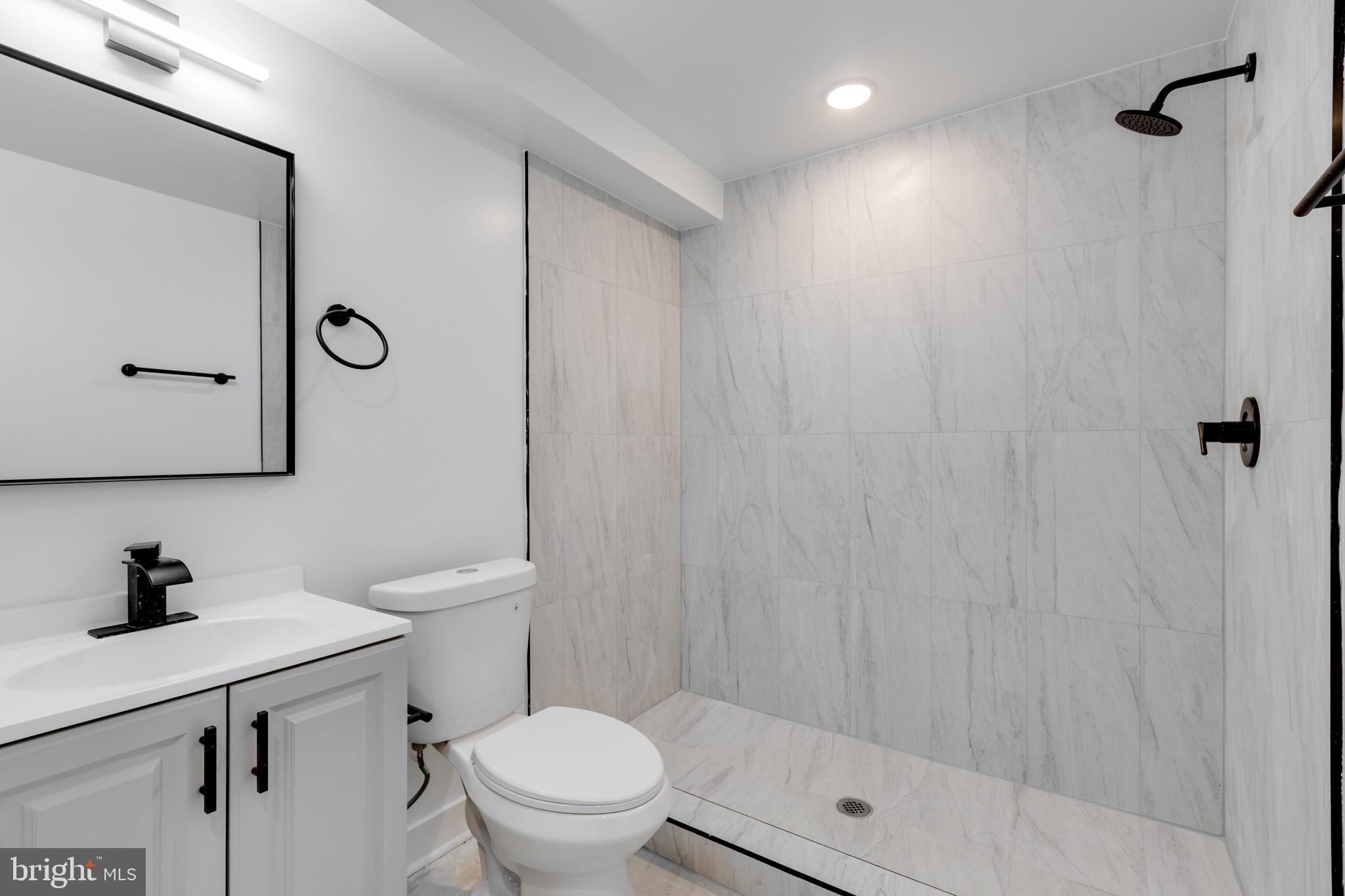 2234 N FRANKLIN STREET 4