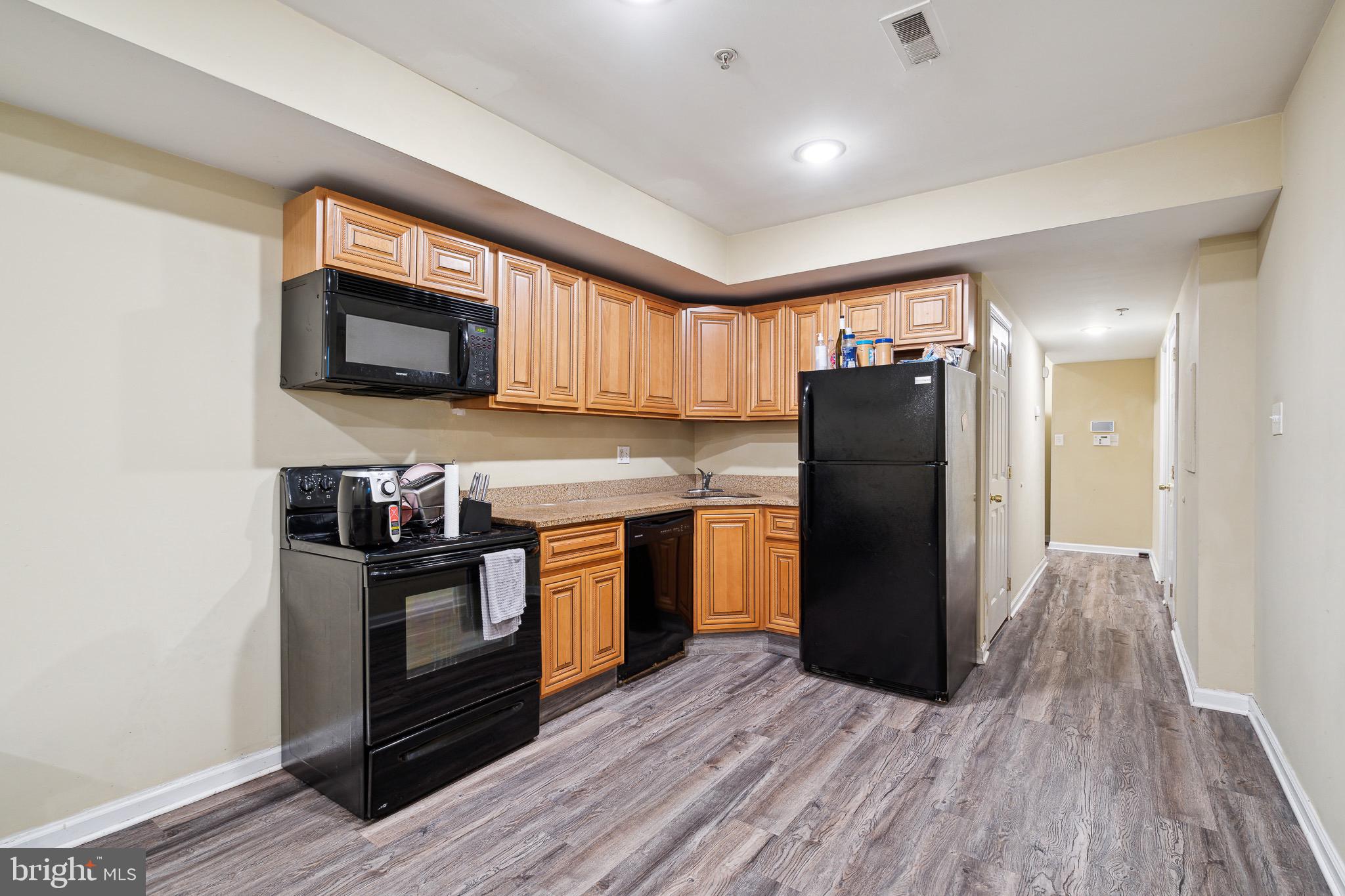 1611 N 17TH STREET 1