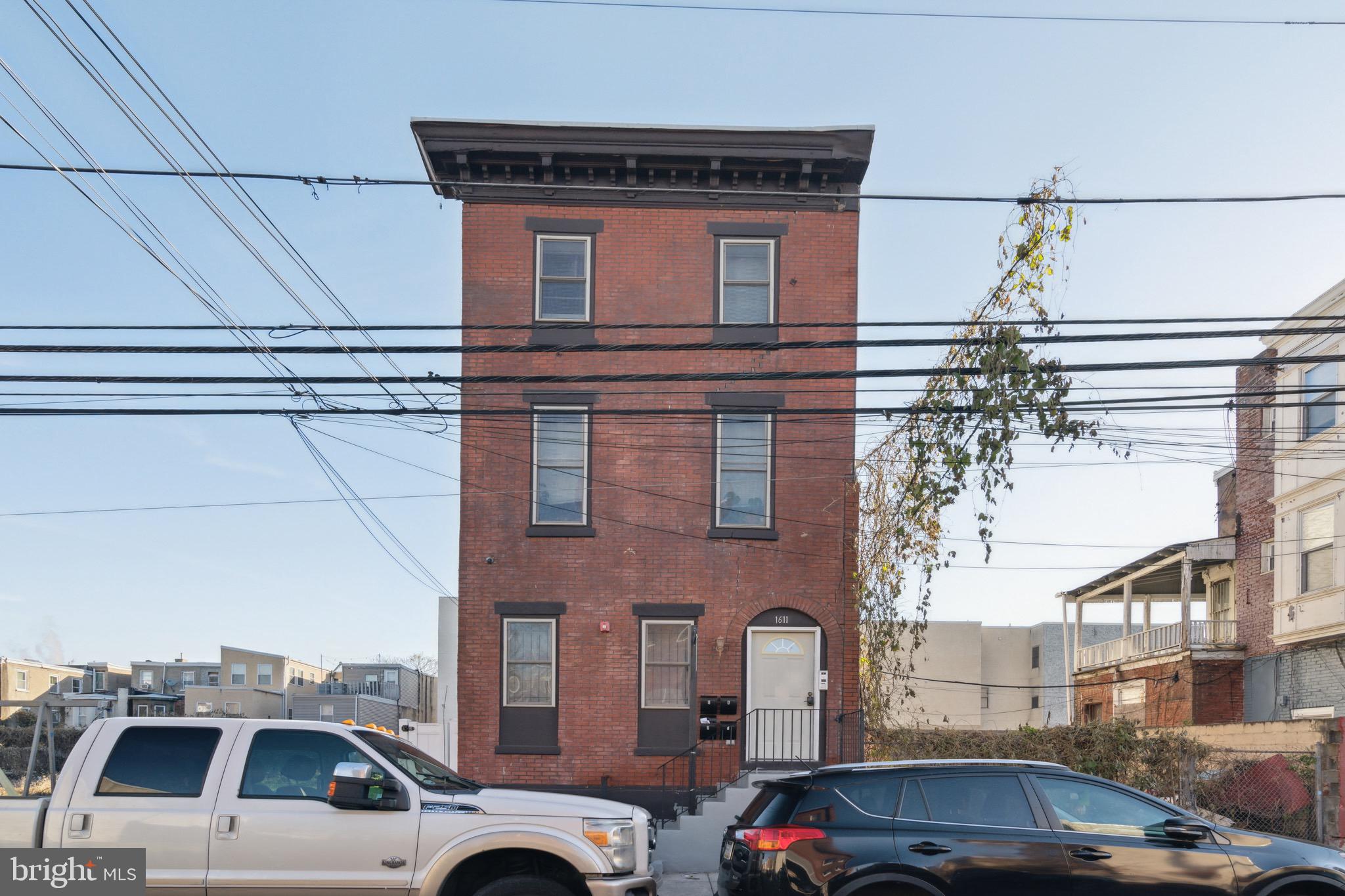 1611 N 17TH STREET 1