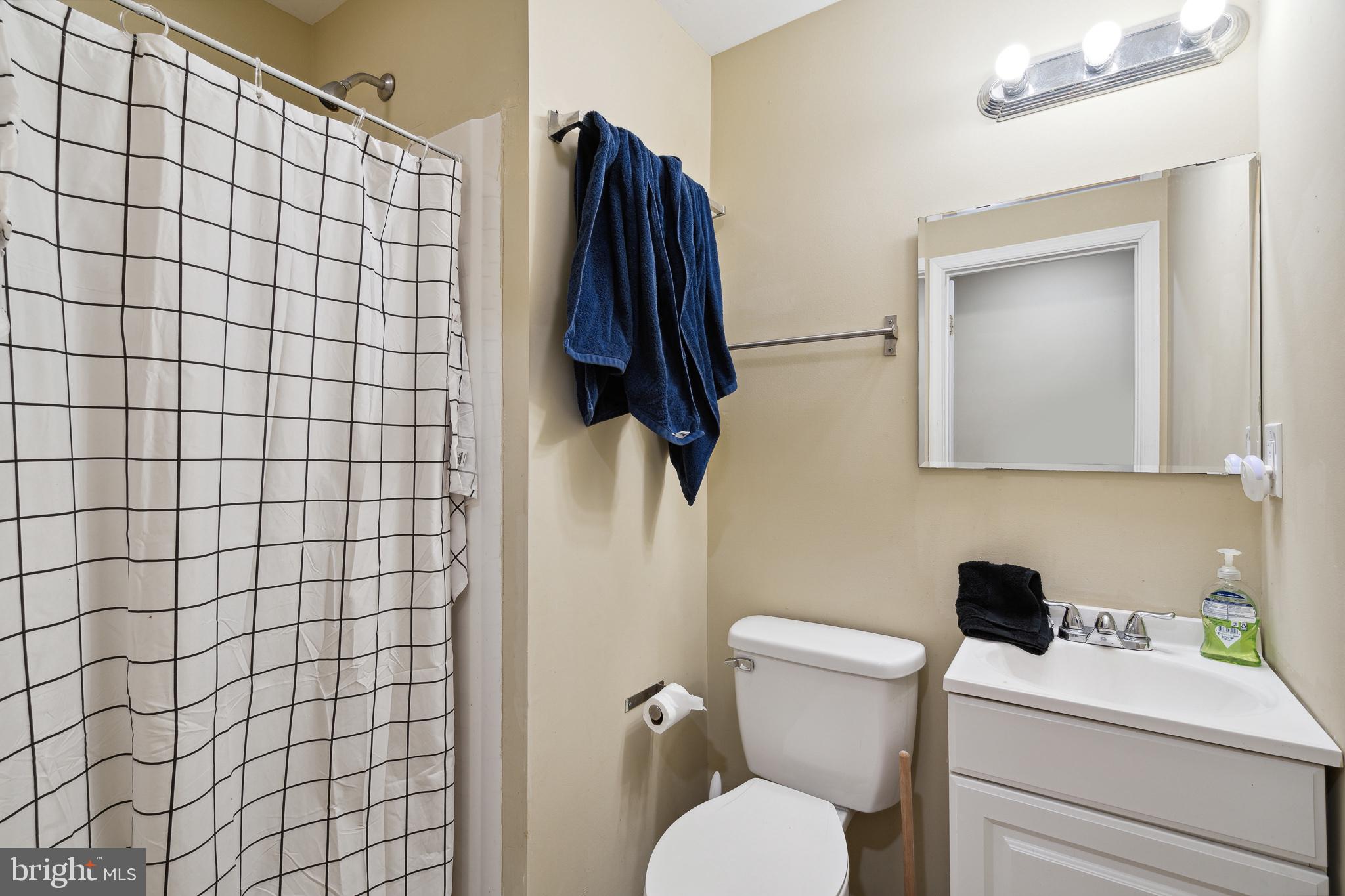 1611 N 17TH STREET 2