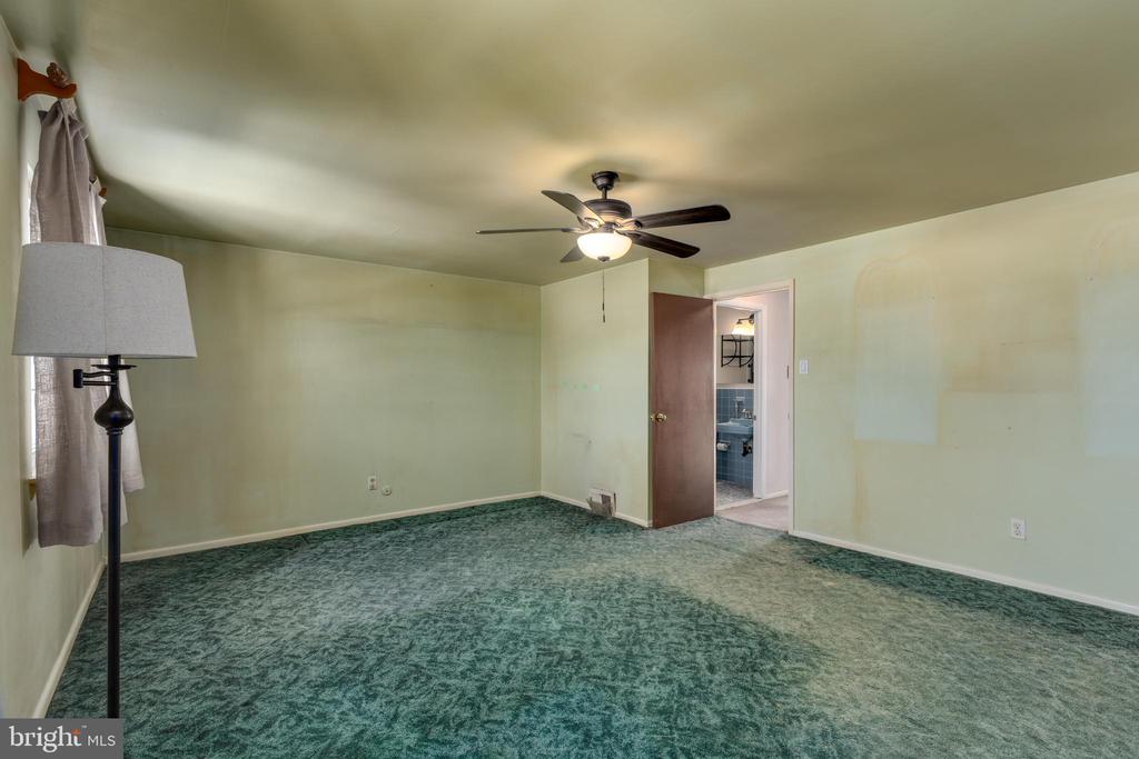 12401 MEDFORD ROAD