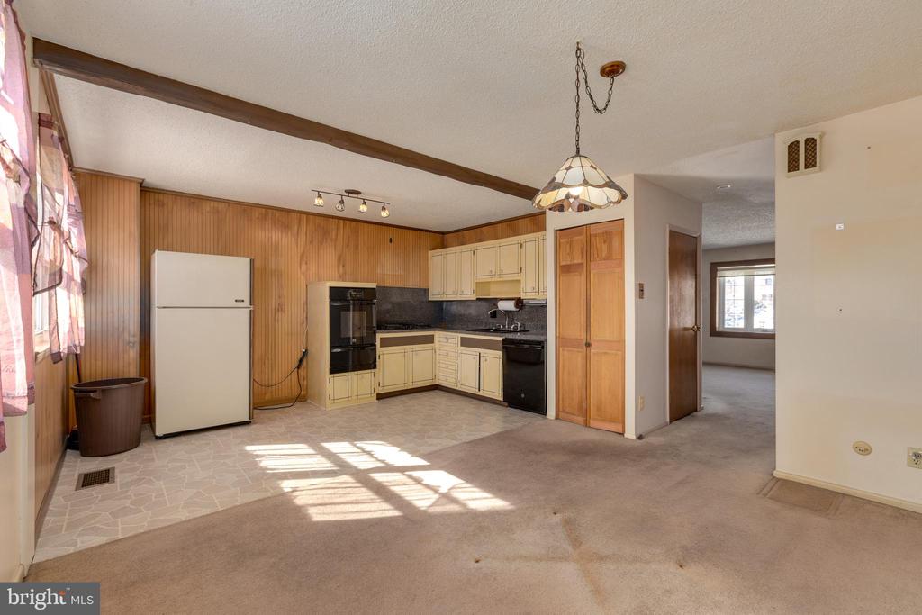 12401 MEDFORD ROAD